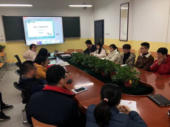 beat365英国官网网站召开班主任、班级主要干部班级管理培训会 (2).jpg
